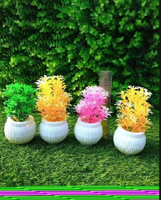 Vibrant 4 Pcs Multicolor Planter Set for Your Garden